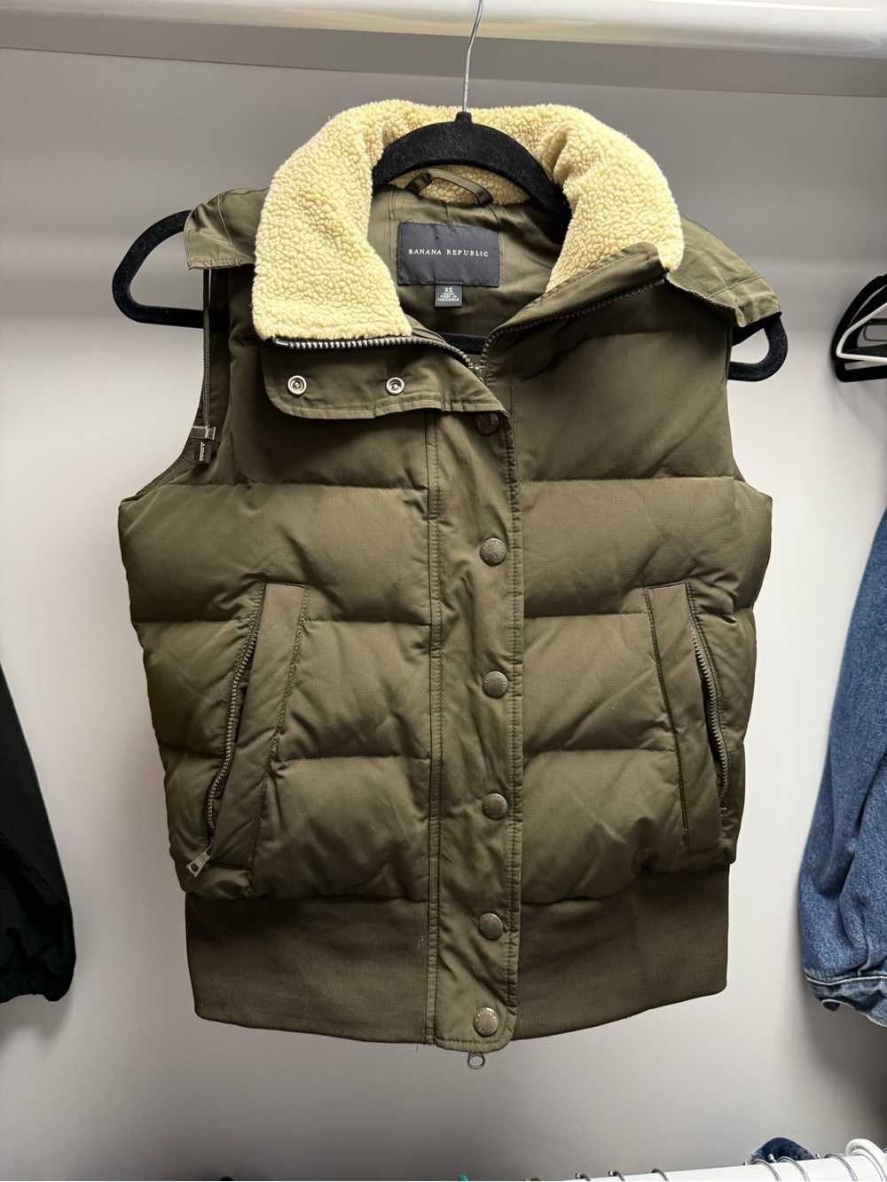 Banana Republic Olive Green Puffer Vest with Cream Sherpa Collar